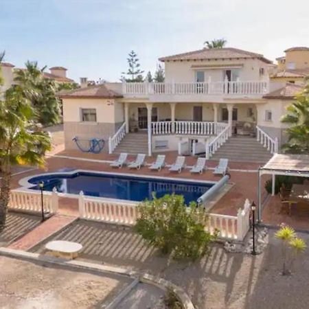 Villa Campos del Río Exterior foto