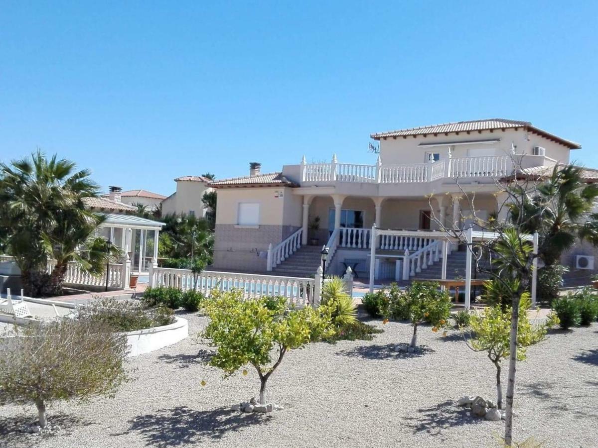Villa Campos del Río Exterior foto